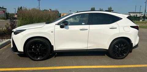Lexus NX 2022