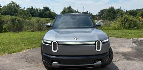 Rivian R2 2027