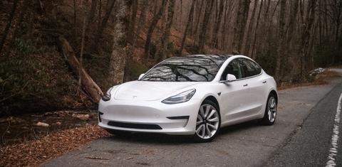 Tesla Model 3 2020