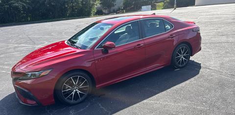 Toyota Camry 2021