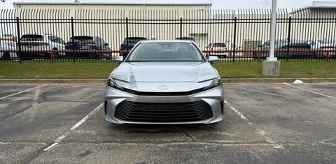 Toyota Camry Hybrid 2025