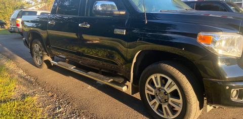 Toyota Tundra 2017