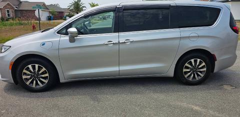 Chrysler Pacifica 2022