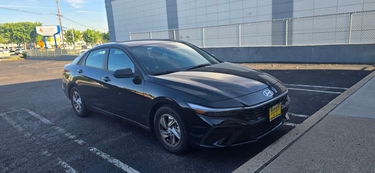Hyundai Elantra 2026 in Wallington, NJ