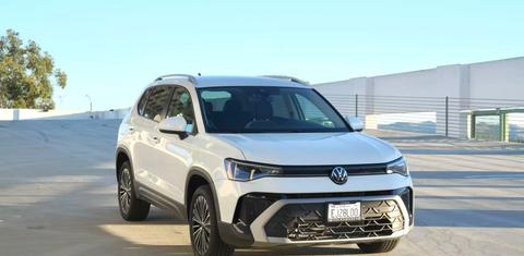 Volkswagen Taos 2025
