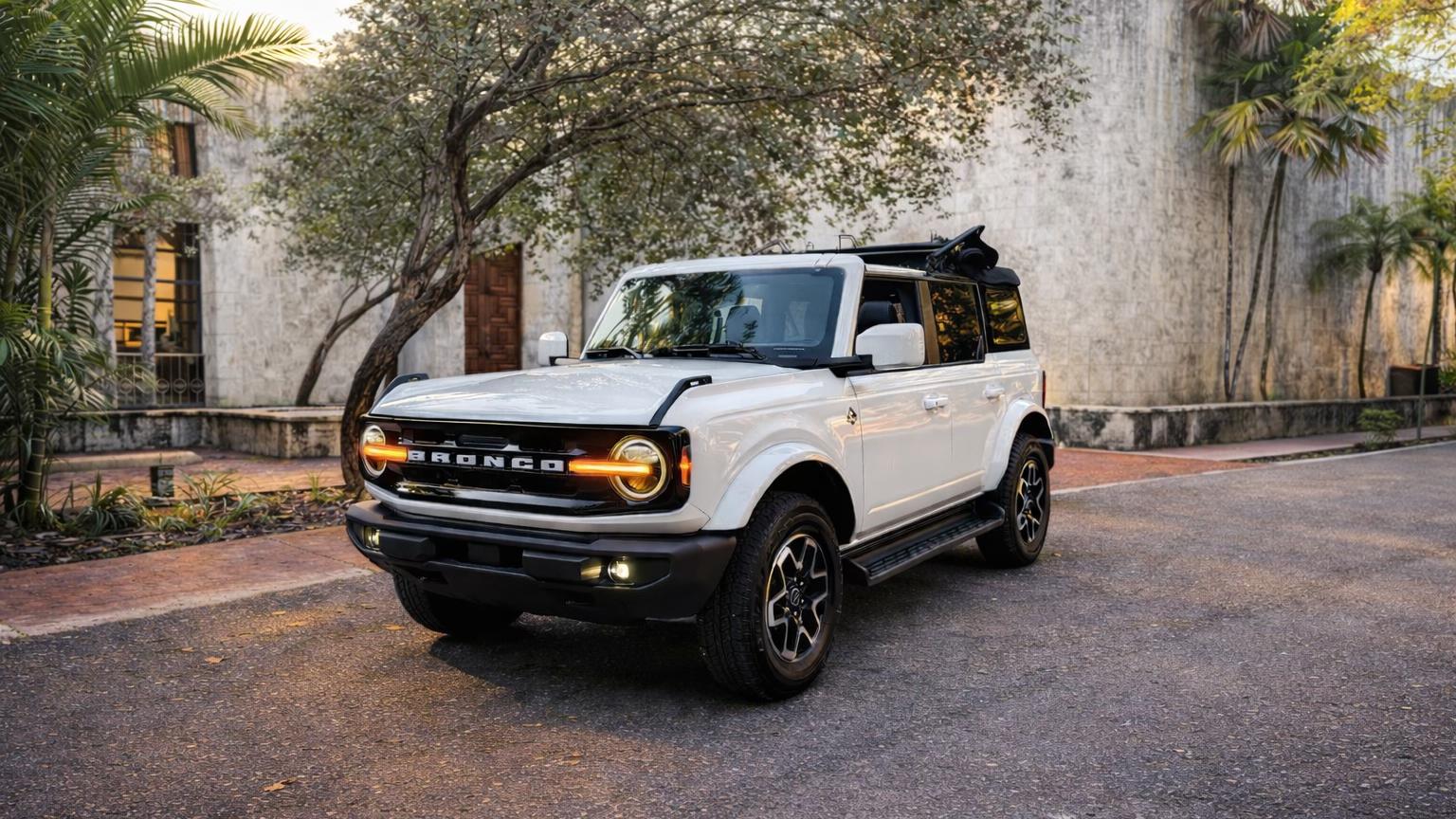 Ford Bronco 2025 in Miami, FL