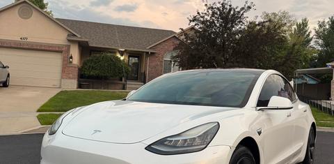 Tesla Model 3 2018