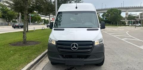 Mercedes-Benz Sprinter 2024