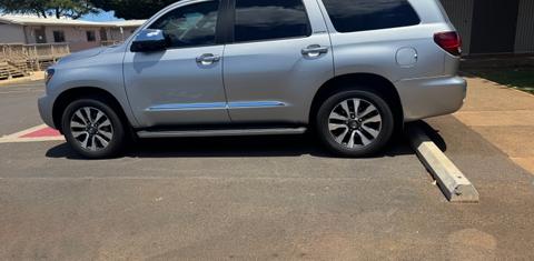 Toyota Sequoia 2022