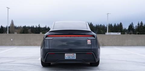 Tesla Model Y 2026