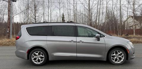 Chrysler Pacifica 2017