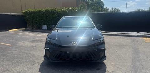 Toyota Camry Hybrid 2025