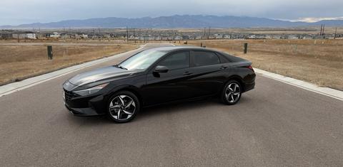 Hyundai Elantra 2023