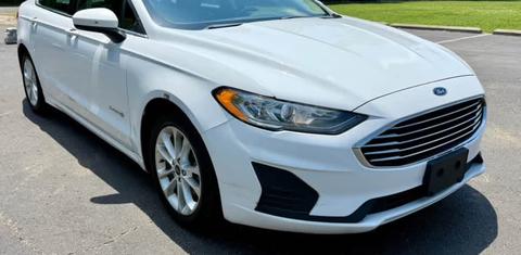 Ford Fusion Hybrid 2019
