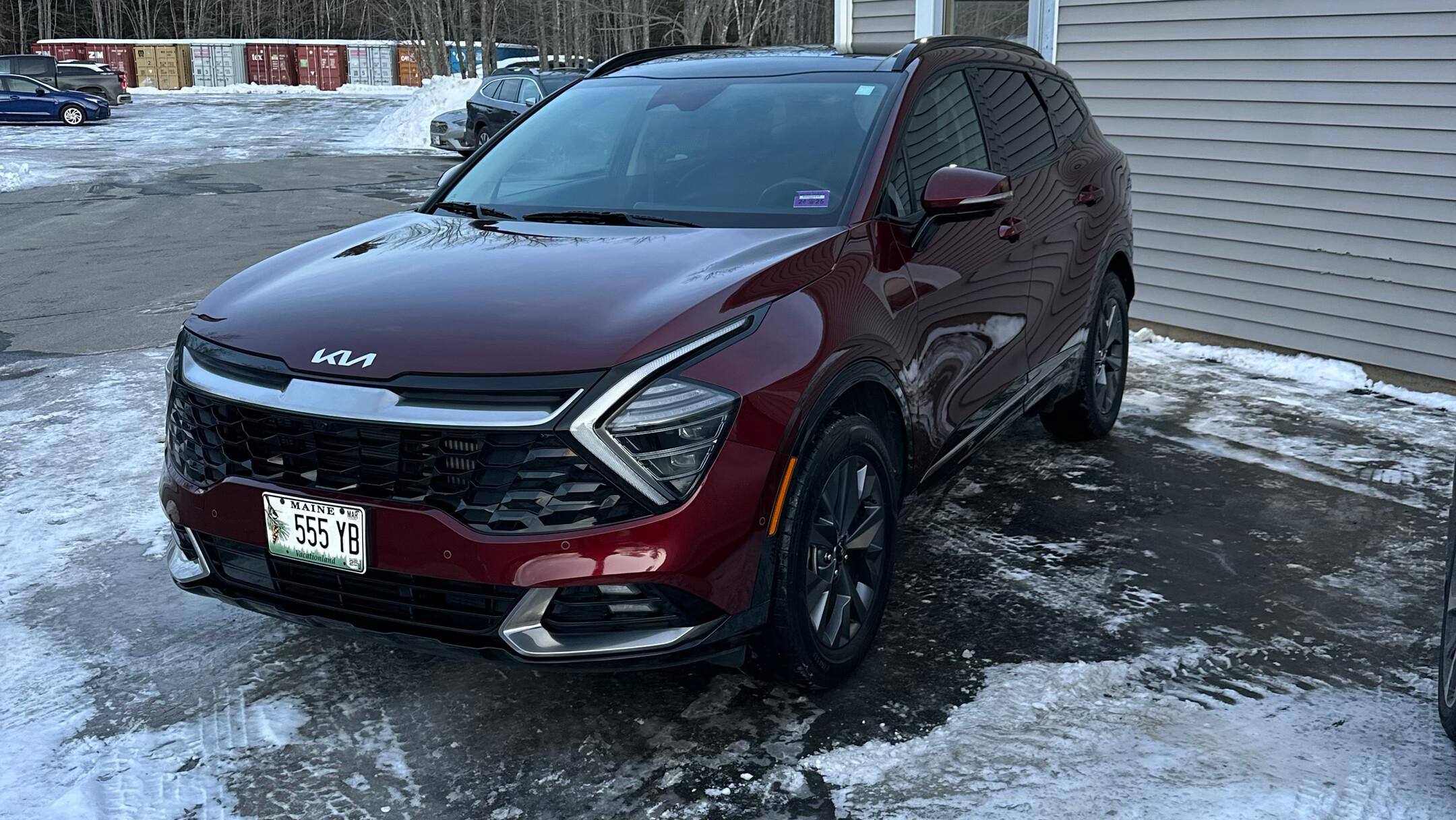 Kia Sportage Hybrid 2023 in Ellsworth, ME