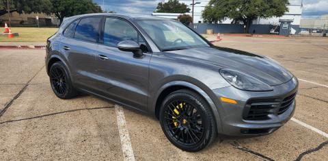 Porsche Cayenne 2021
