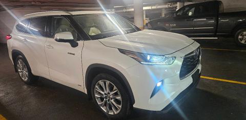 Toyota Highlander Hybrid 2021