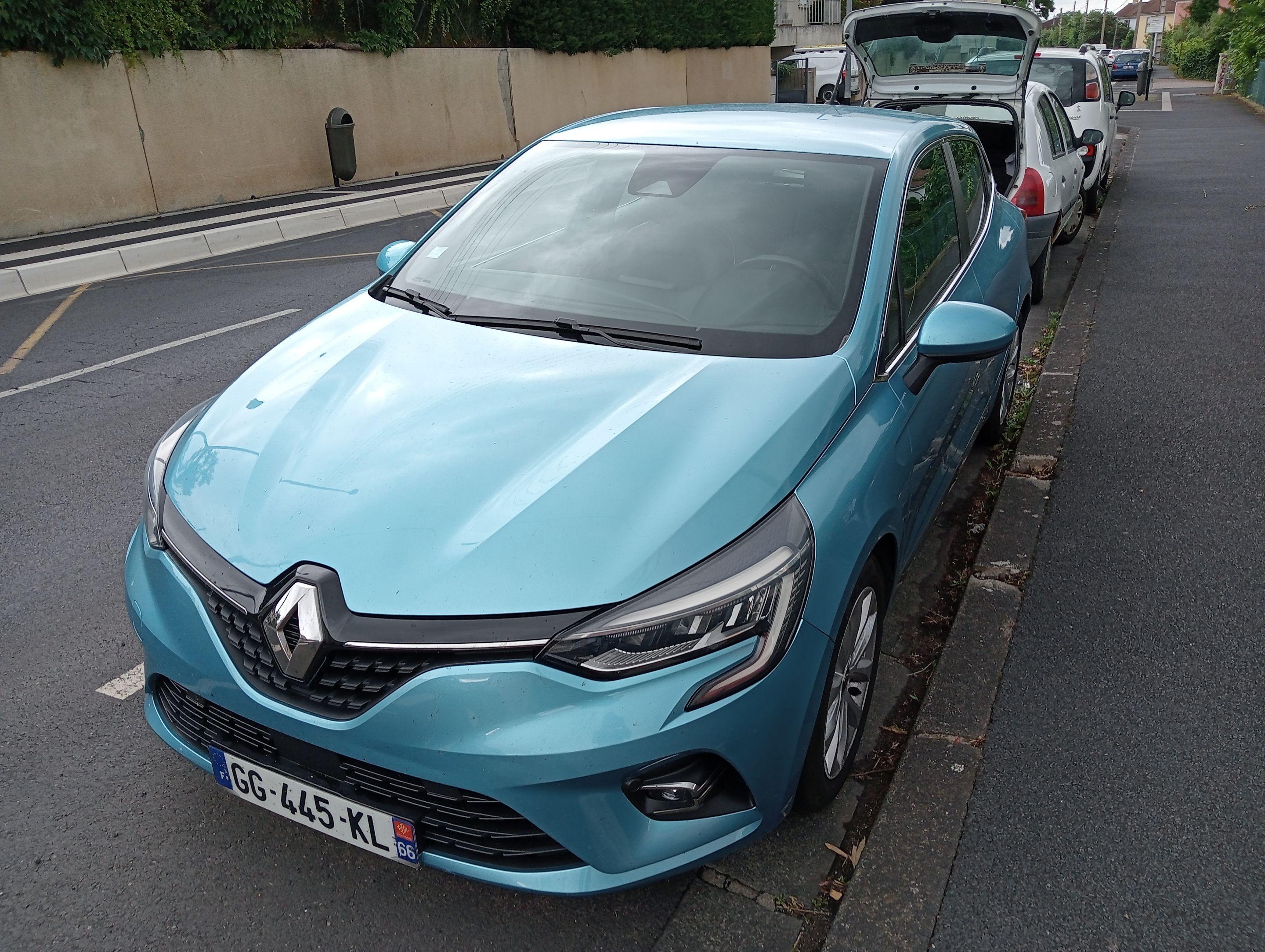 Renault CLIO V 2020 à Clermont-Ferrand