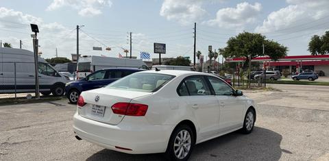 Volkswagen Jetta 2014