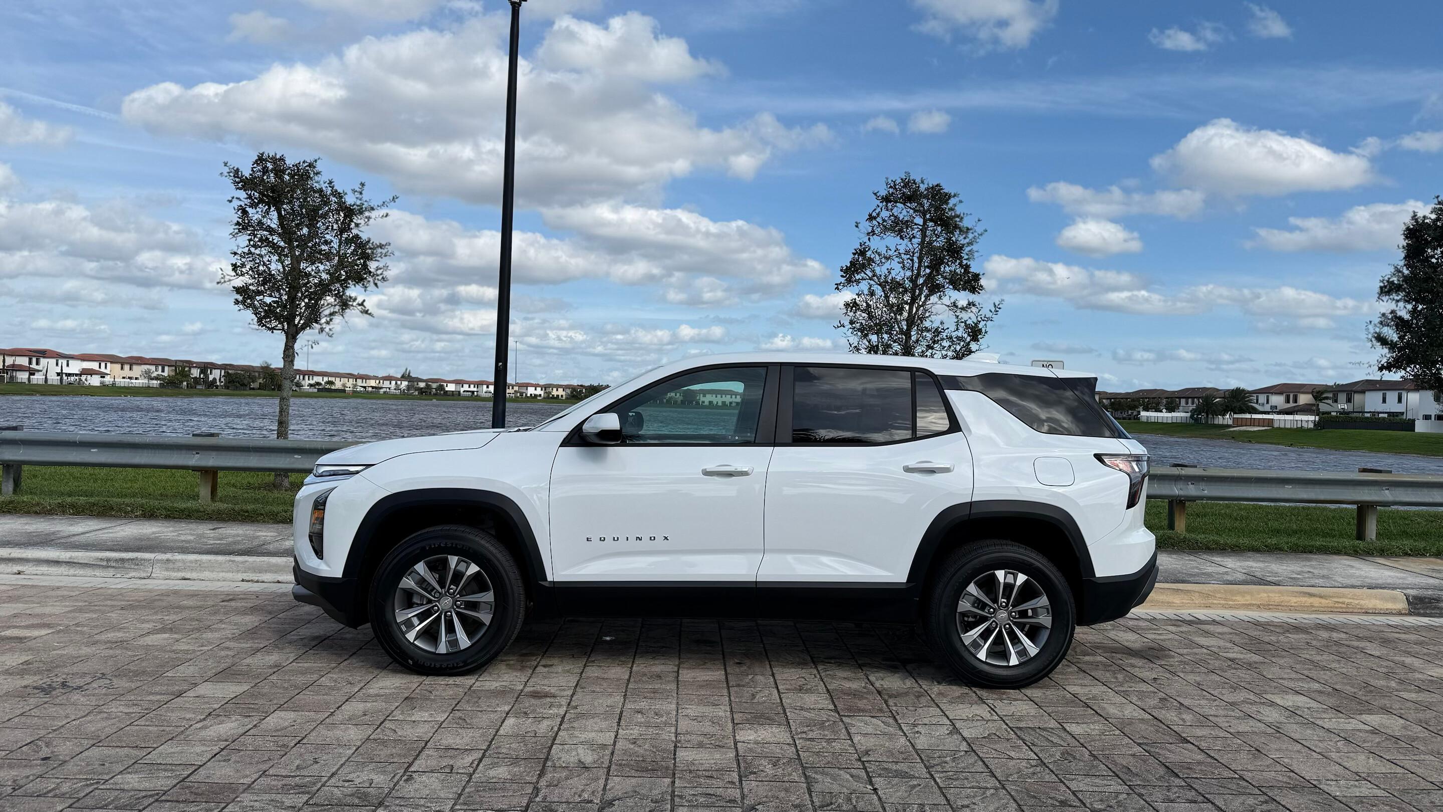 Chevrolet Equinox 2025 in Miami, FL