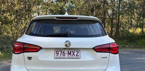 MG HS 2022