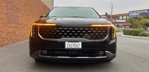 Kia Carnival Hybrid 2025
