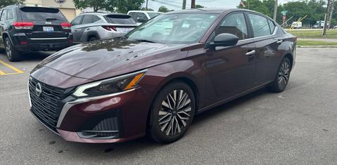 Nissan Altima 2024