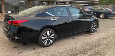 Nissan Altima 2022