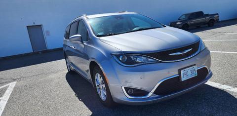 Chrysler Pacifica 2019