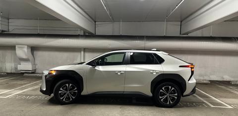 Toyota bZ4X 2024