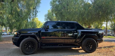 GMC HUMMER EV 2025