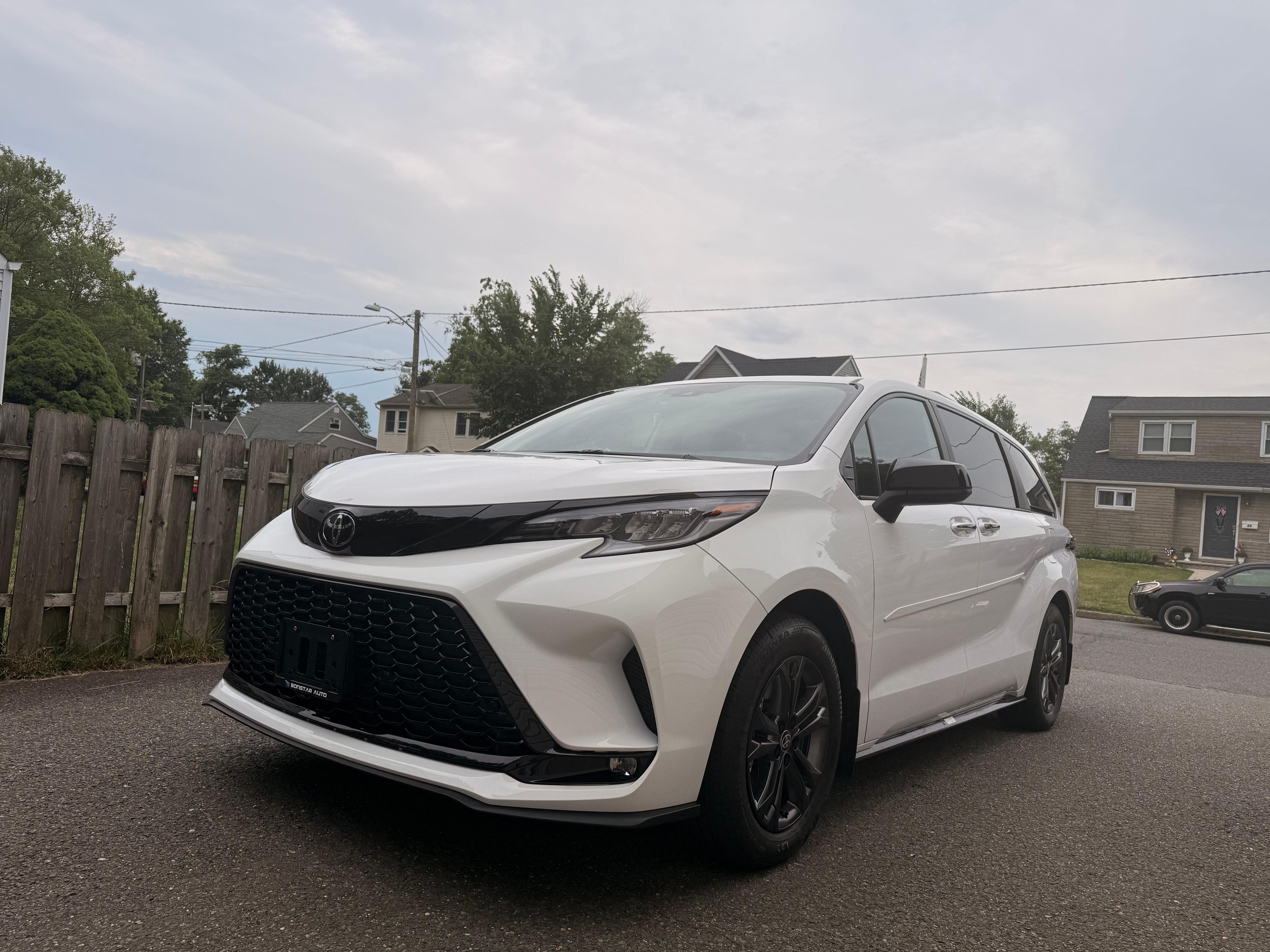 Toyota Sienna 2026 in East Brunswick, NJ