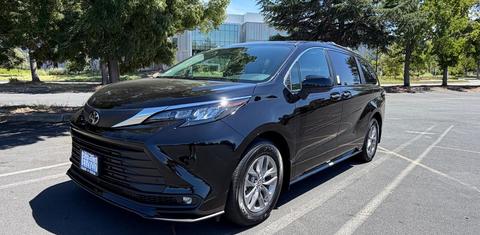 Toyota Sienna 2026