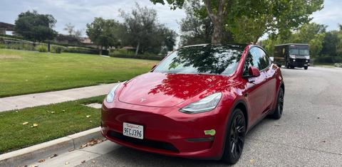 Tesla Model Y 2023