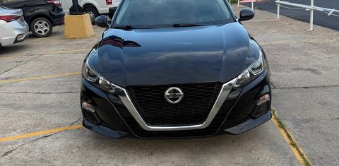 Nissan Altima 2020