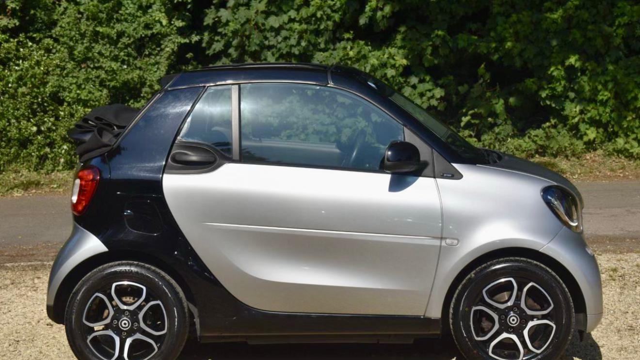 smart Fortwo 2016 in London