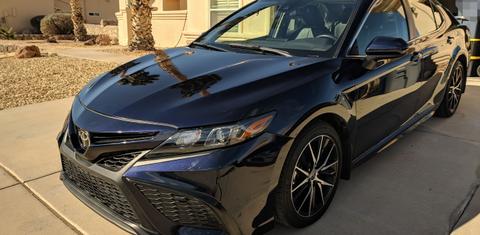 Toyota Camry 2021