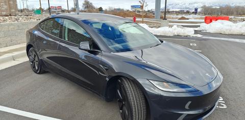 Tesla Model 3 2025