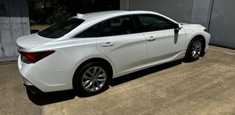 Toyota Avalon 2019