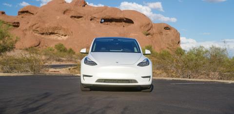 Tesla Model Y 2023