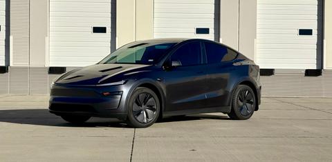 Tesla Model Y 2026