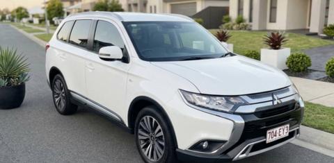 Mitsubishi OUTLANDER 2019