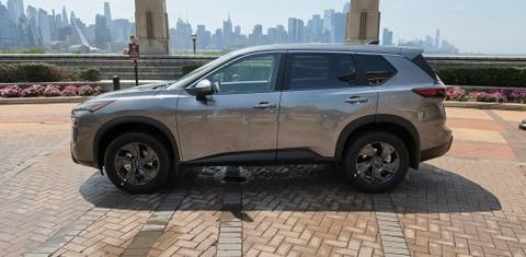Nissan Rogue 2026