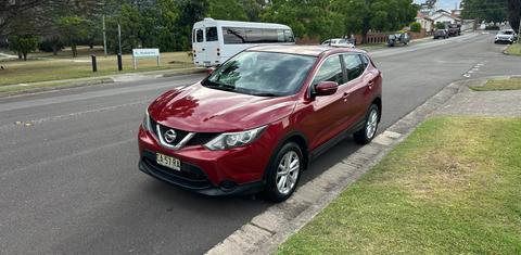 Nissan QASHQAI 2014