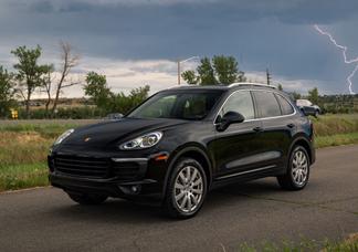 Porsche Cayenne car