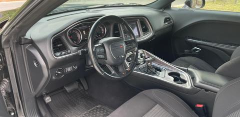 Dodge Challenger 2019