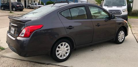 Nissan Versa 2015