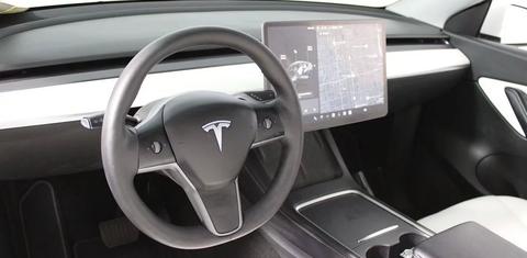 Tesla Model Y 2021