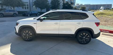 Volkswagen Taos 2024
