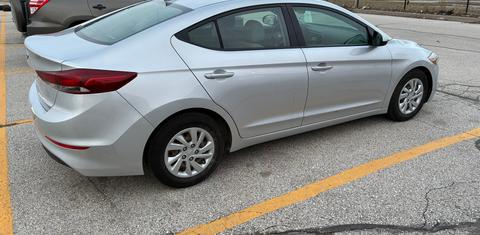 Hyundai Elantra 2017